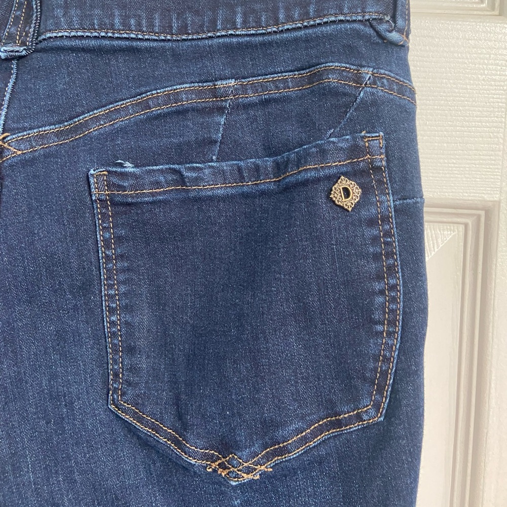 Democracy Women’s Jeans “Ab” Solution Size 12 Dark Wash Blue Tapered Leg Stretch - Picture 5 of 8